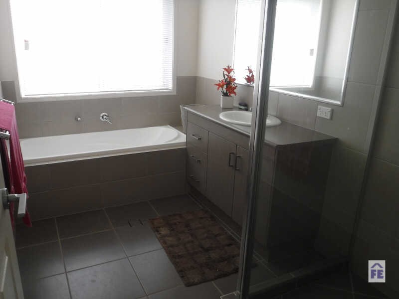 26-28 Premier Drive, Kingaroy QLD 4610