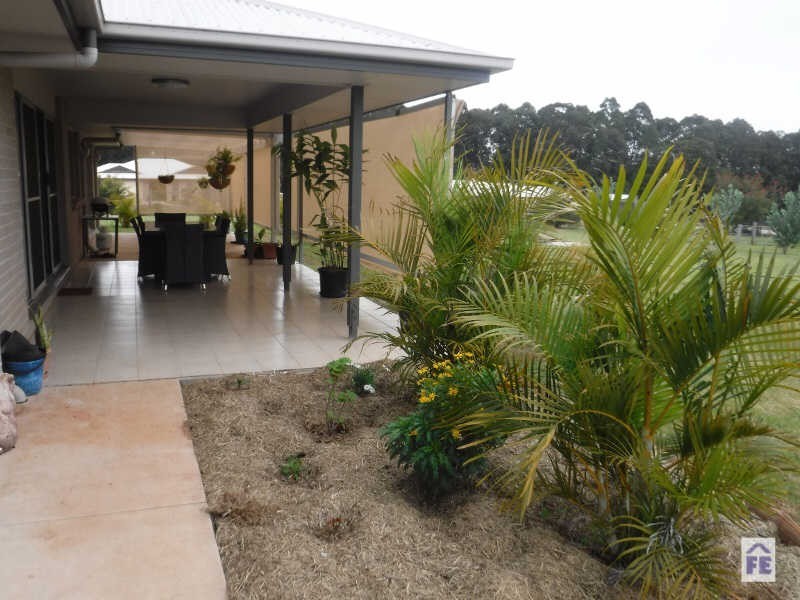 26-28 Premier Drive, Kingaroy QLD 4610