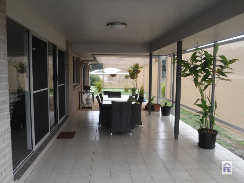 26-28 Premier Drive, Kingaroy QLD 4610
