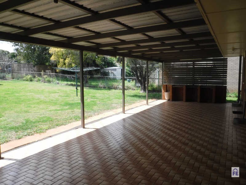 118 Ivy Street, Kingaroy QLD 4610