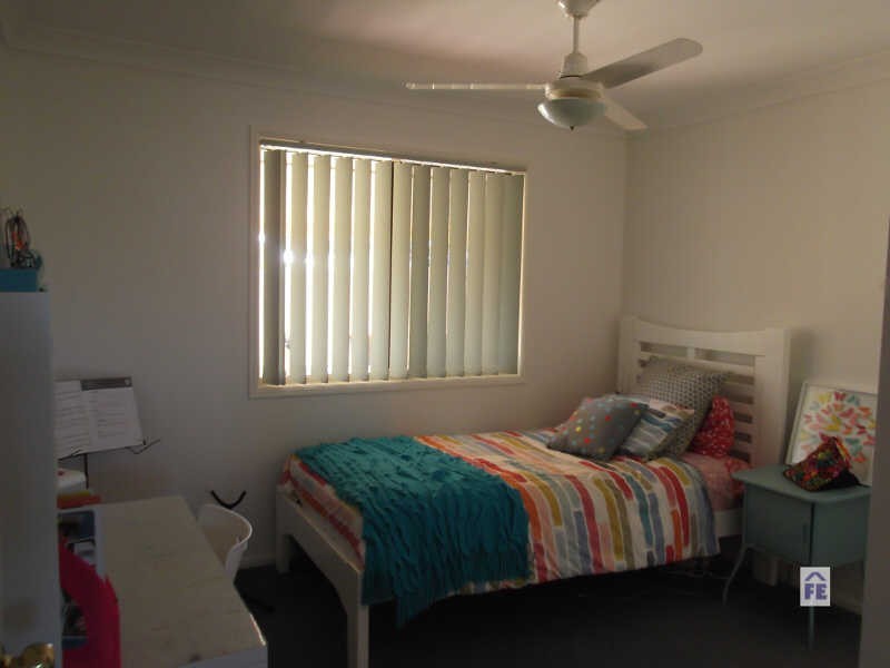 4 Hillview Parade, Kingaroy QLD 4610