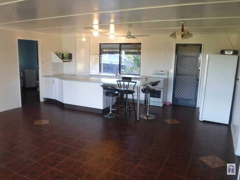 6 Hill Street, Tingoora QLD 4608