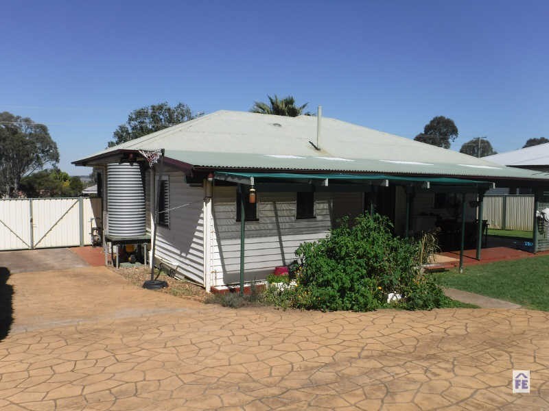 54 Carinya Street, Kingaroy QLD 4610