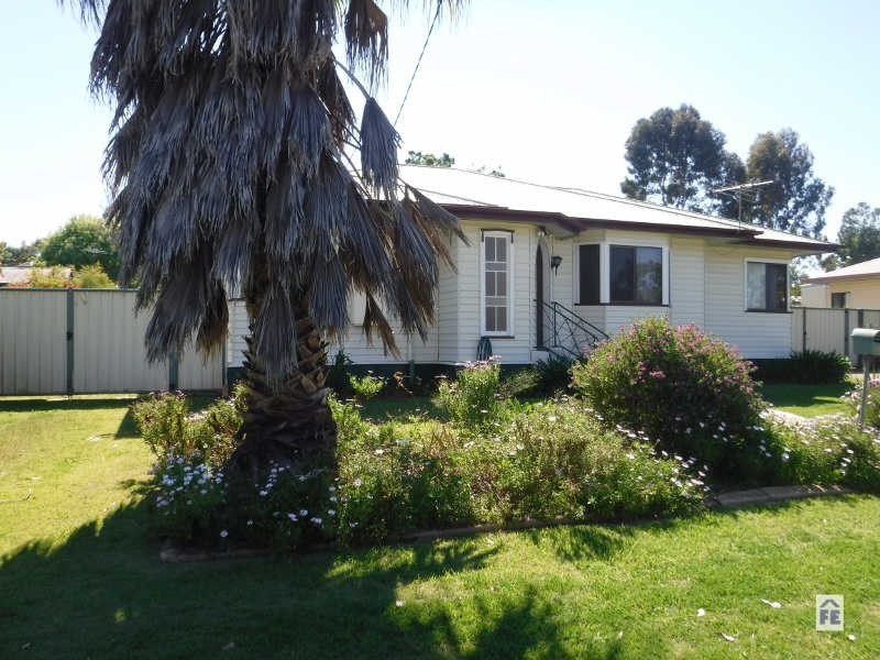 54 Carinya Street, Kingaroy QLD 4610