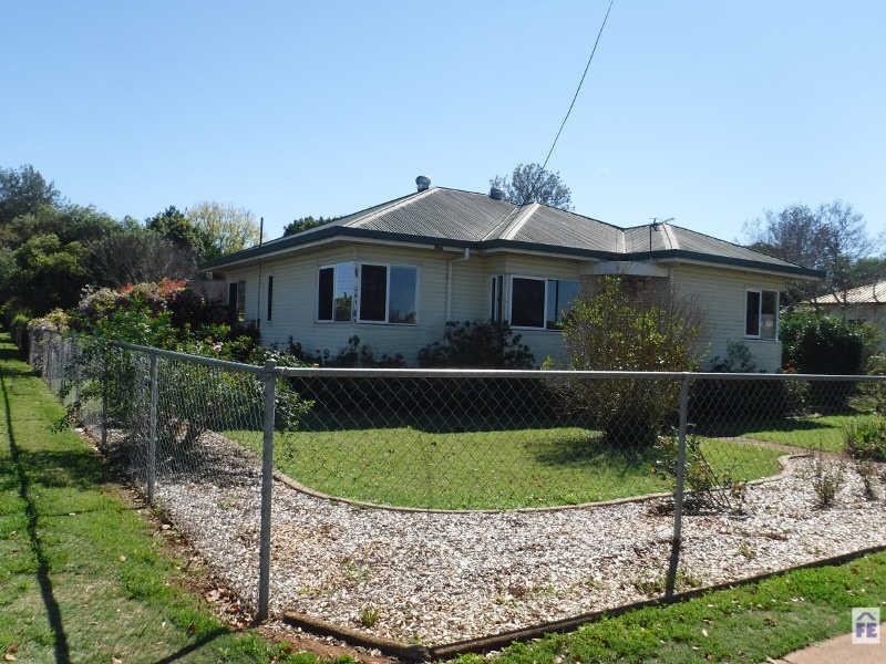 44 Avoca Street, Kingaroy QLD 4610