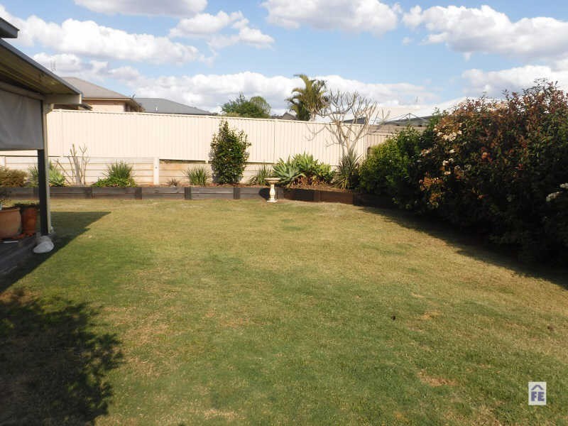 6 Daisy Court, Kingaroy QLD 4610