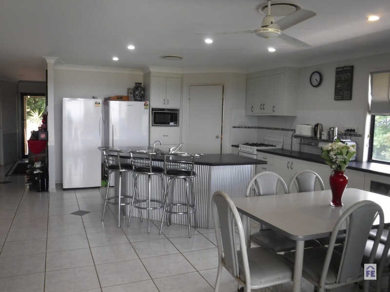 9 Sonaree Drive, Kingaroy QLD 4610