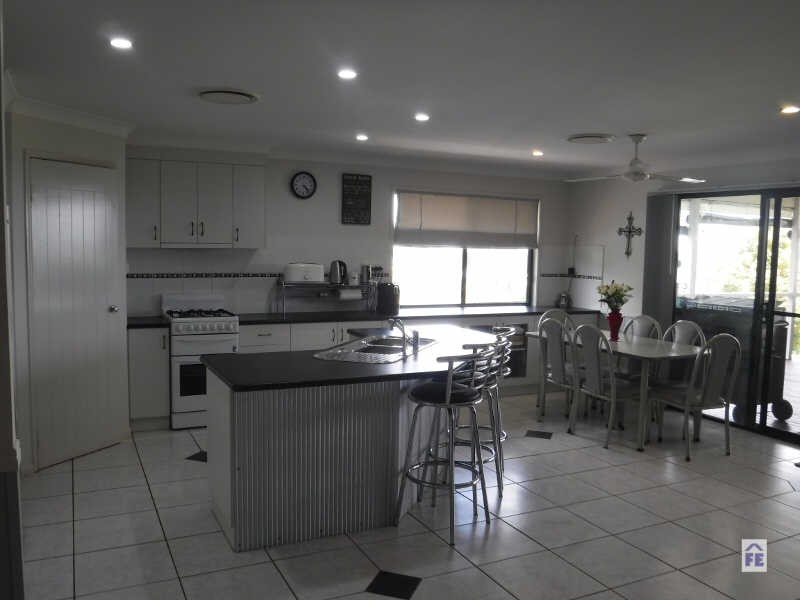 9 Sonaree Drive, Kingaroy QLD 4610