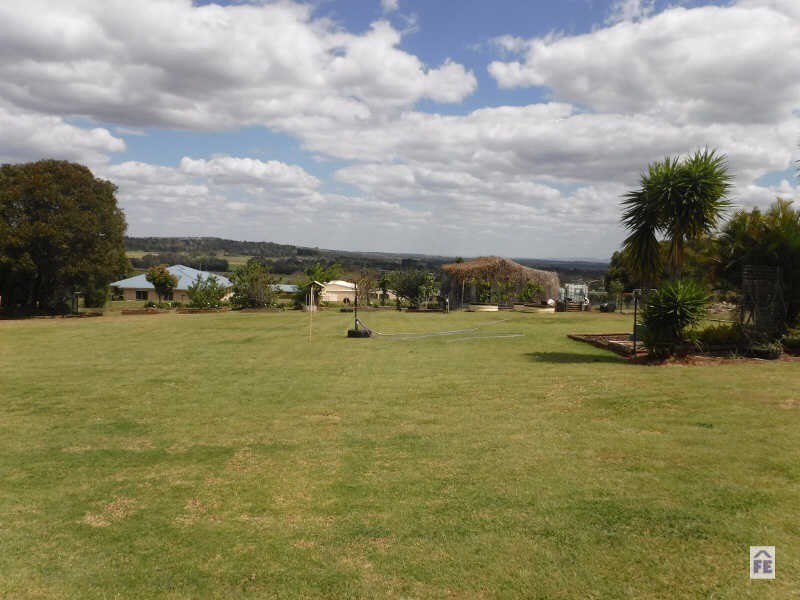 9 Sonaree Drive, Kingaroy QLD 4610