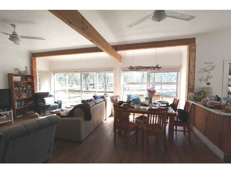 137 Birch Road, Wattle Camp QLD 4615