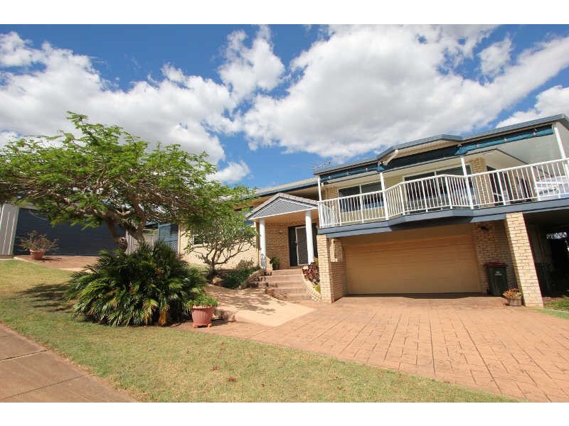 38 Adermann Drive, Kingaroy QLD 4610