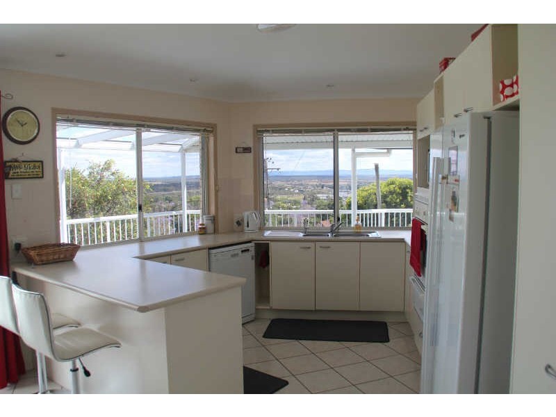 38 Adermann Drive, Kingaroy QLD 4610