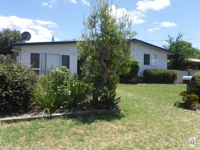 134 Ivy Street, Kingaroy QLD 4610