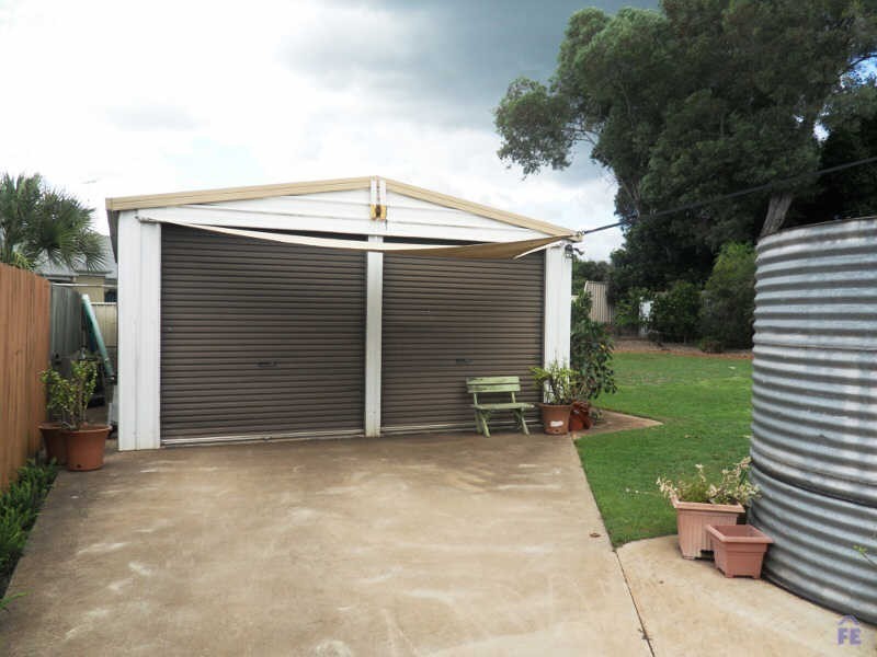 4 Cowie Drive, Kingaroy QLD 4610