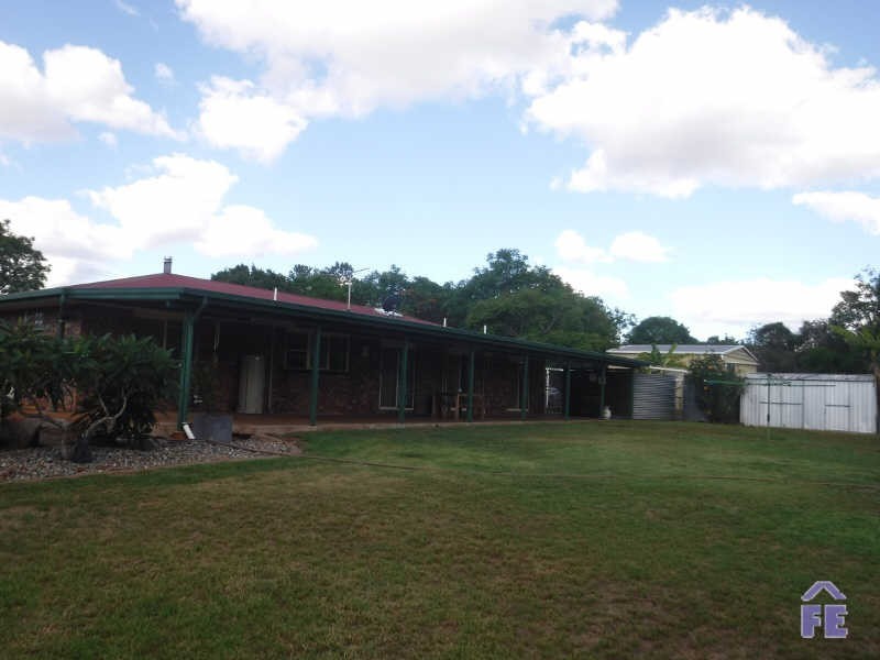 5 Grant Avenue, Kingaroy QLD 4610