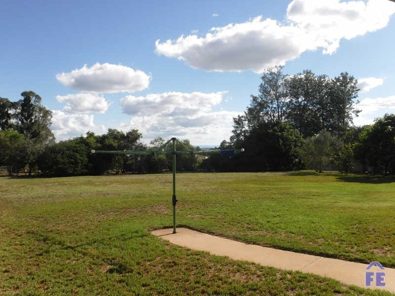 5 Grant Avenue, Kingaroy QLD 4610