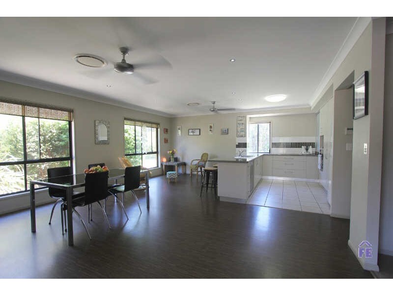 14-16 Premier Drive, Kingaroy QLD 4610