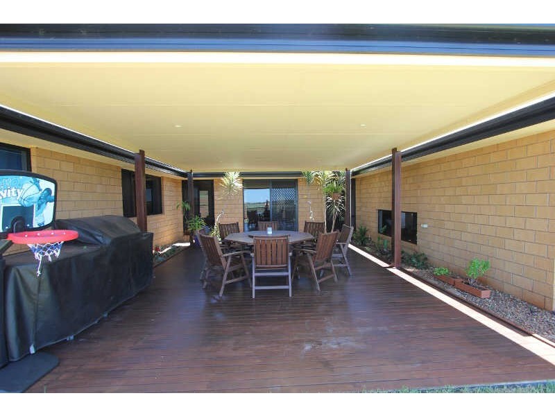 98 Woods Road, Wooroolin QLD 4608