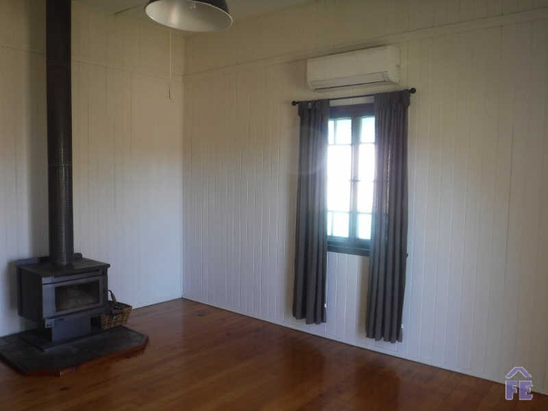 8 Jarrah Street, Kingaroy QLD 4610
