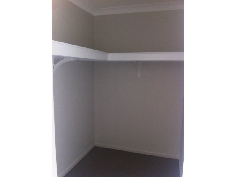 26 Piddington Street, Redbank Plains QLD 4301