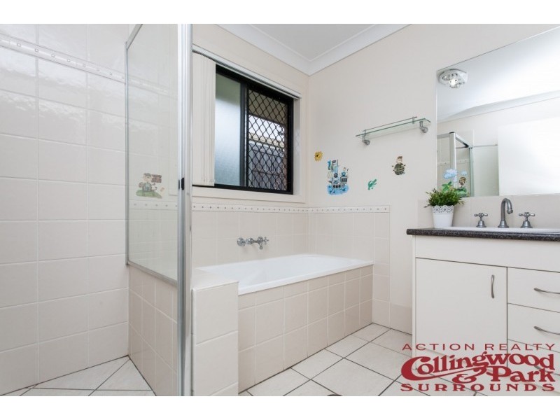 5 Collins Street, Collingwood Park QLD 4301