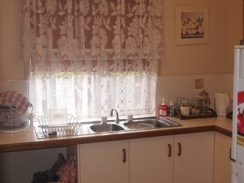 2 Kate Court, Redbank Plains QLD 4301