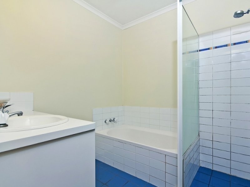 6/14 Spencer Street, Redbank QLD 4301