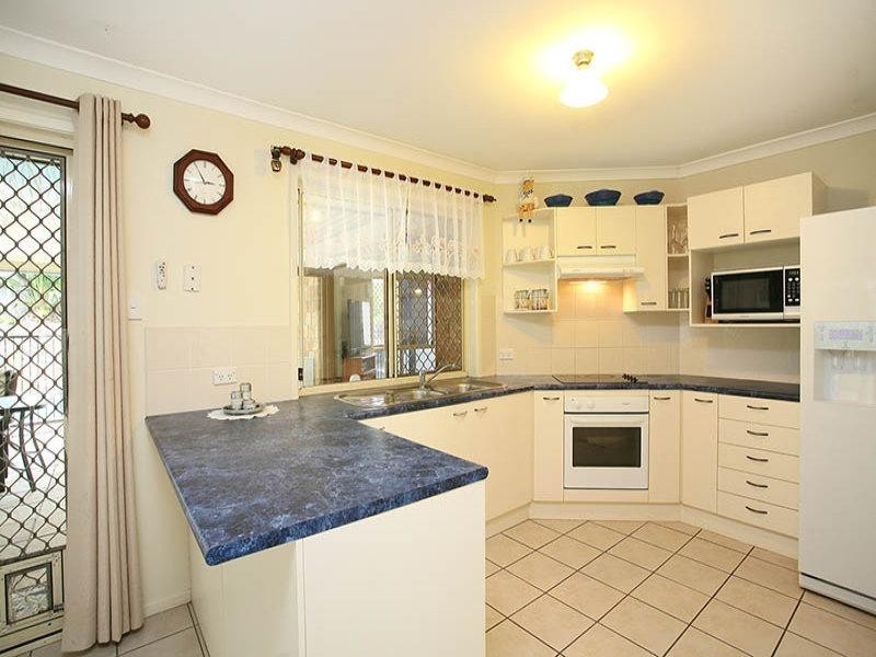 16 Bombala Court, Collingwood Park QLD 4301