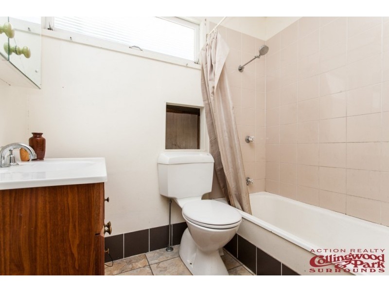 94 Old Ipswich Road, Riverview QLD 4303