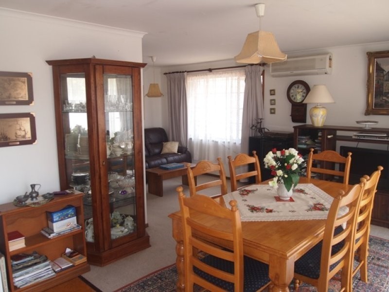 10 Bailey Street, Collingwood Park QLD 4301