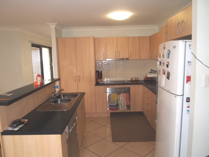 5 Sands Court, Collingwood Park QLD 4301