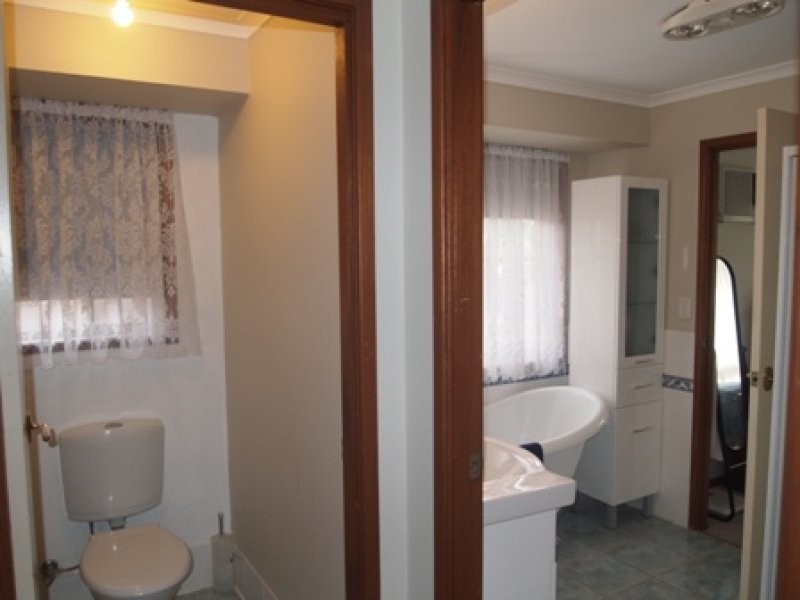 3 Irving Court, Collingwood Park QLD 4301