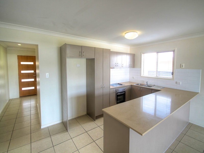 8 Griffin Crescent, Collingwood Park QLD 4301