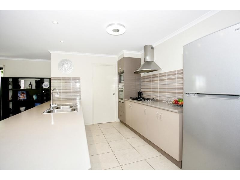 18 Tait Avenue, Redbank Plains QLD 4301