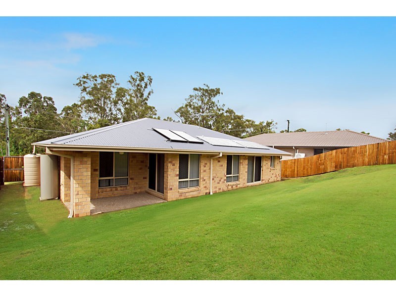 35 Conway Street, Riverview QLD 4303