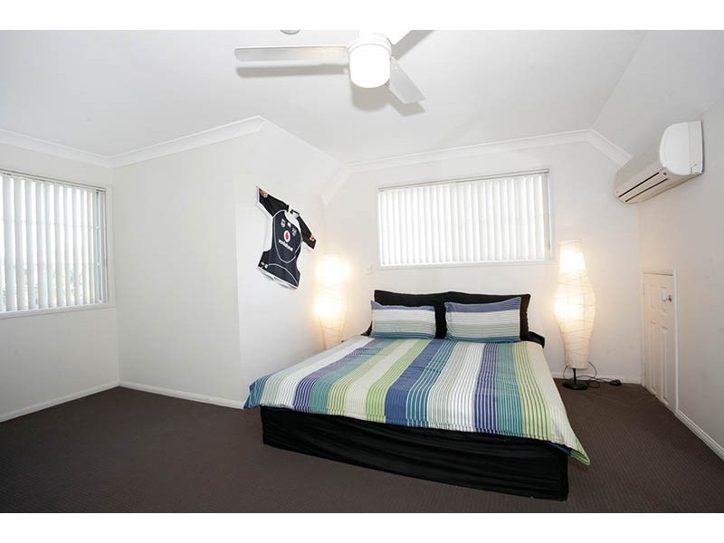 4 Cathryn Court, Collingwood Park QLD 4301