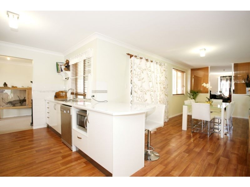 11 Boronia Court, Collingwood Park QLD 4301