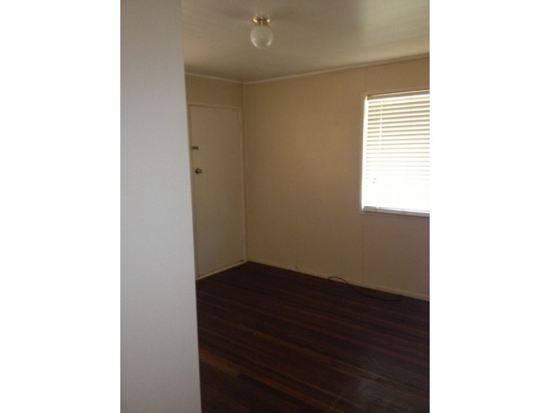 24 Bailee St, Goodna QLD 4300