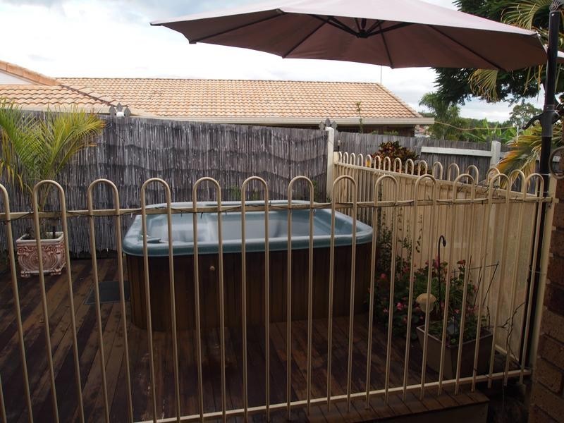 12 T J Ryan Avenue, Collingwood Park QLD 4301