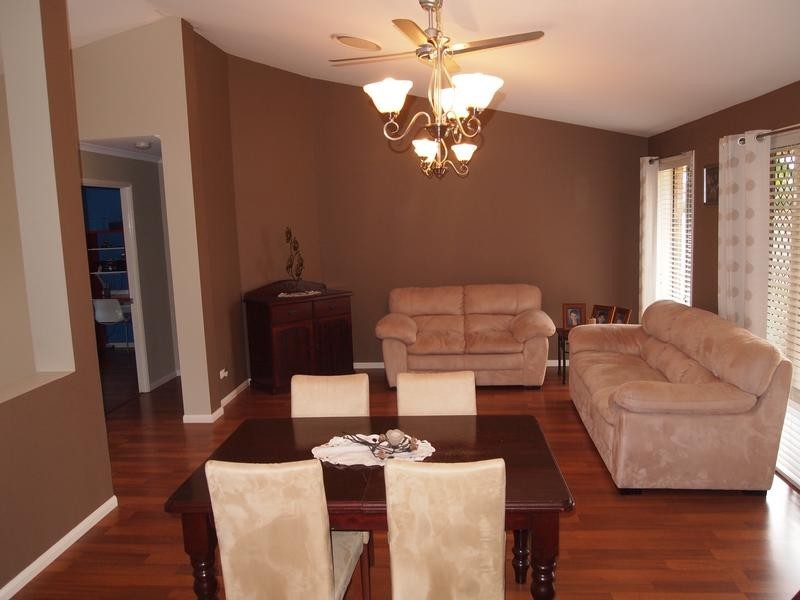 16 Tone Drive, Collingwood Park QLD 4301