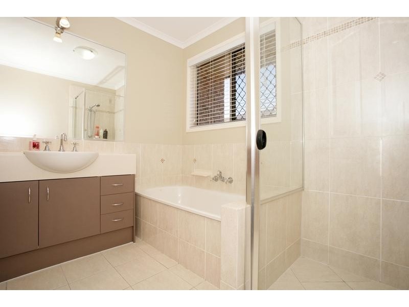 16 Tone Drive, Collingwood Park QLD 4301