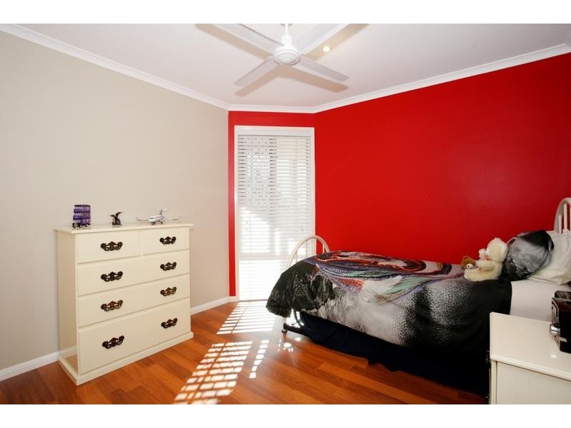 16 Tone Drive, Collingwood Park QLD 4301