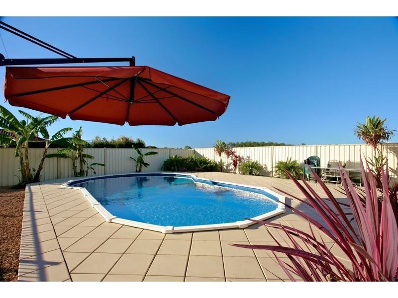 16 Tone Drive, Collingwood Park QLD 4301