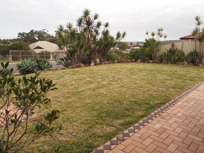 16 Tone Drive, Collingwood Park QLD 4301