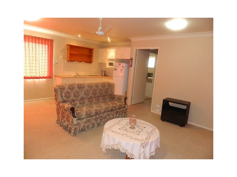 1/10 Reerden street, Collingwood Park QLD 4301