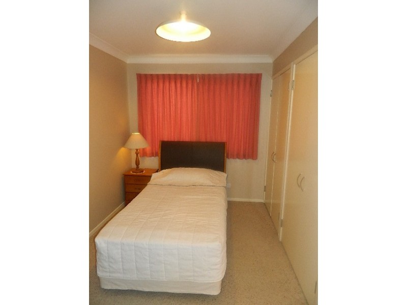 1/10 Reerden street, Collingwood Park QLD 4301