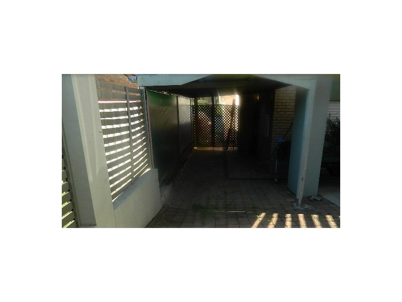 1/10 Reerden street, Collingwood Park QLD 4301