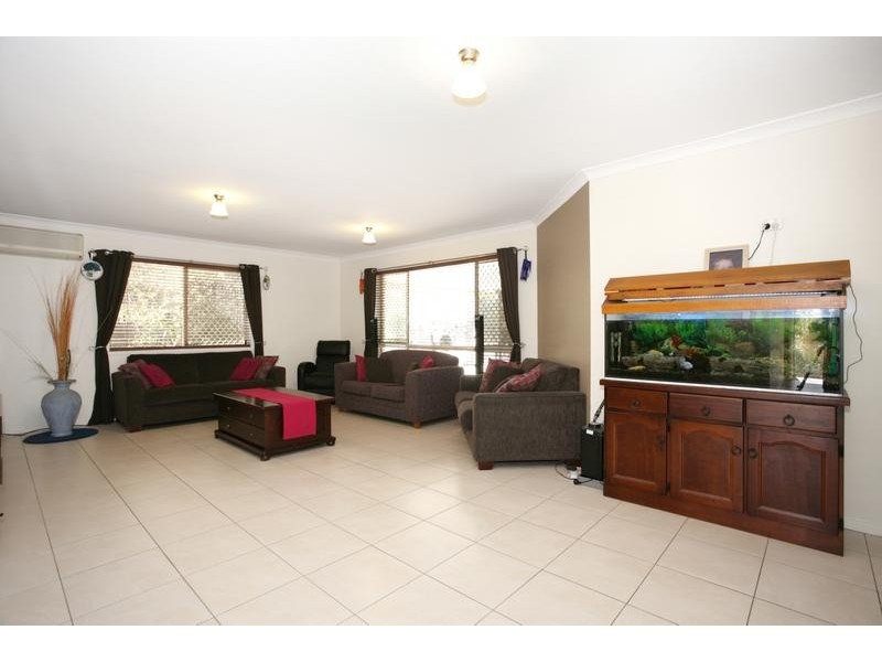 32 Gibbs Avenue, Collingwood Park QLD 4301