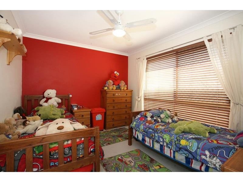 32 Gibbs Avenue, Collingwood Park QLD 4301