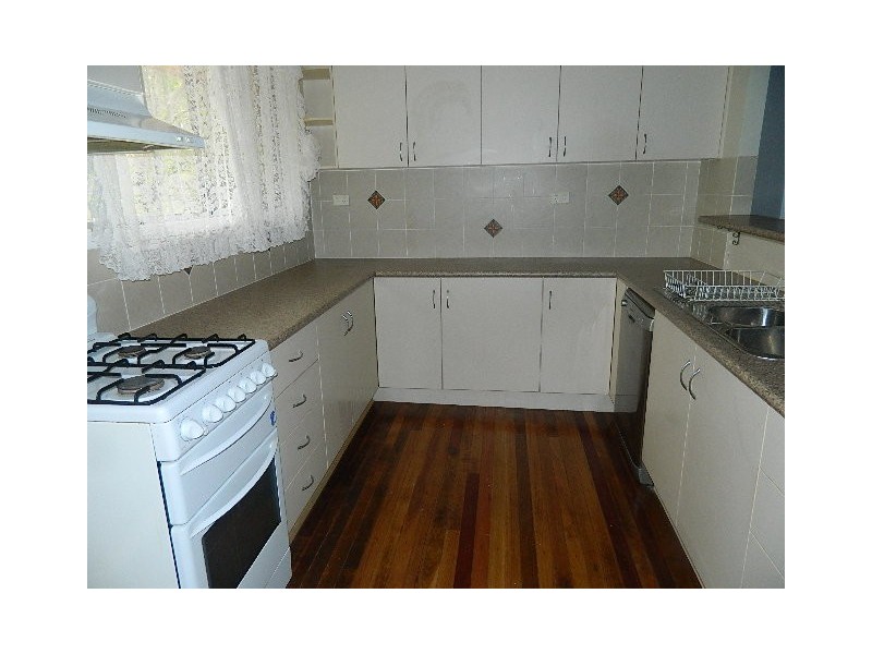 108 Old Ipswich Road, Riverview QLD 4303